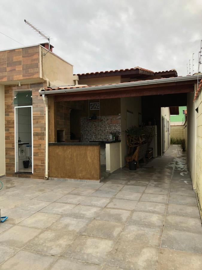 Casa Linda Com Piscina Holiday home *